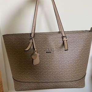 Guess bag